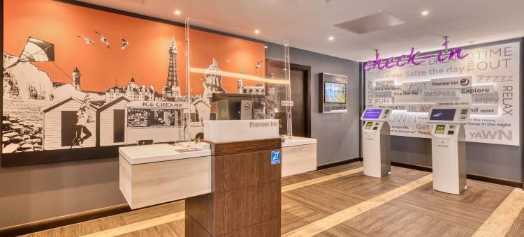 伯恩矛斯西崖普瑞米尔酒店(Premier Inn Bournemouth West Cliff)图片