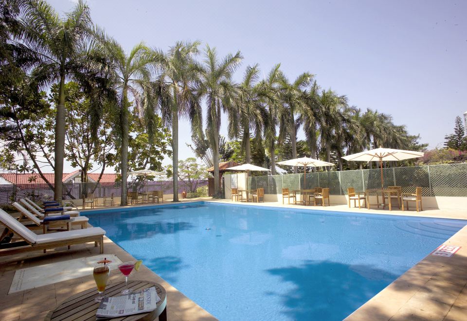 Vivanta Ernakulam, Marine DriveHotel Overview