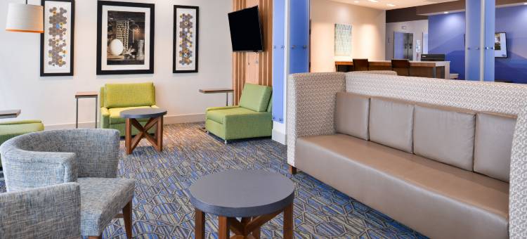 Holiday Inn Express Early图片