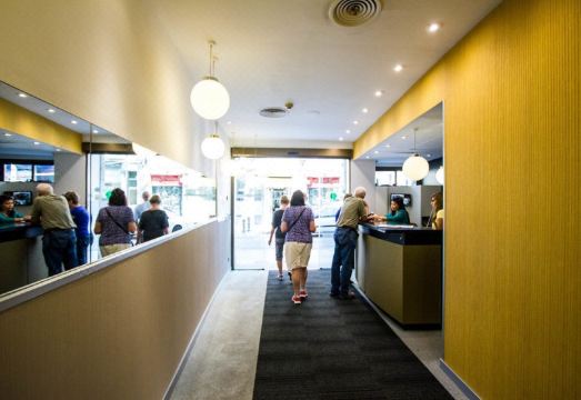 Moderno Hotel Overview