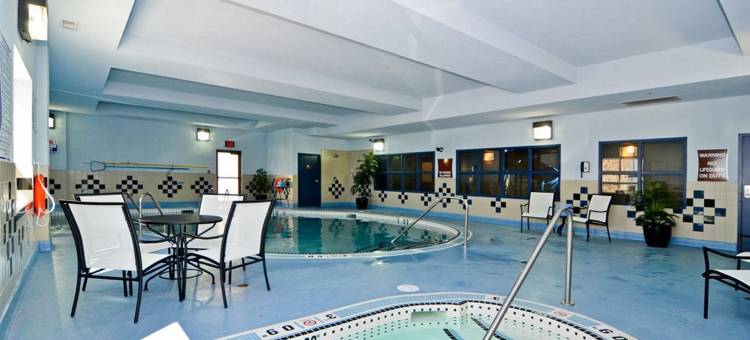 自由港贝斯特韦斯特精品套房酒店(Best Western Premier Freeport Inn Calgary Airport)图片