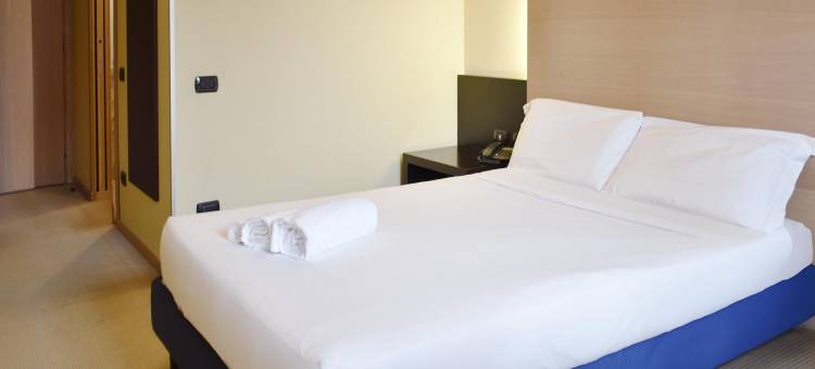 民宿酒店米兰科洛尼奥开间(B&B HOTEL Milano Cologno Studios)图片