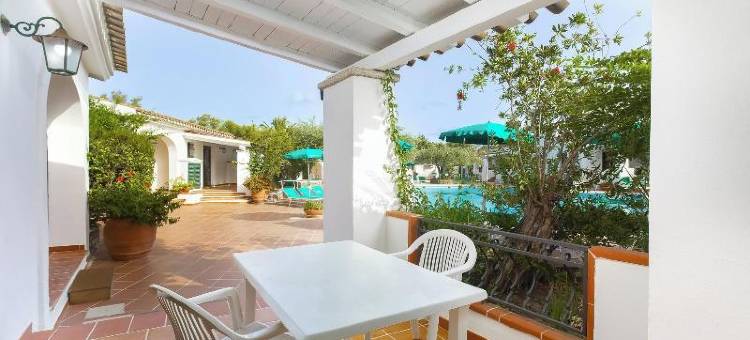 阿尔巴多拉塔度假村(Alba Dorata Resort)图片