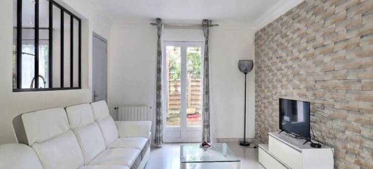House near Tours with Large Garden图片