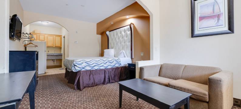Capital O Deluxe Inn Channelview Houston I-10图片