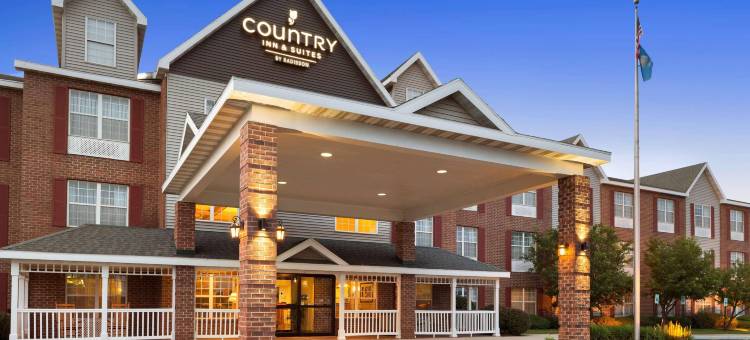 拉蒂森肯诺沙 - 愉快的草原乡村酒店套房(Country Inn & Suites by Radisson Kenosha - Pleasant Prairie)图片