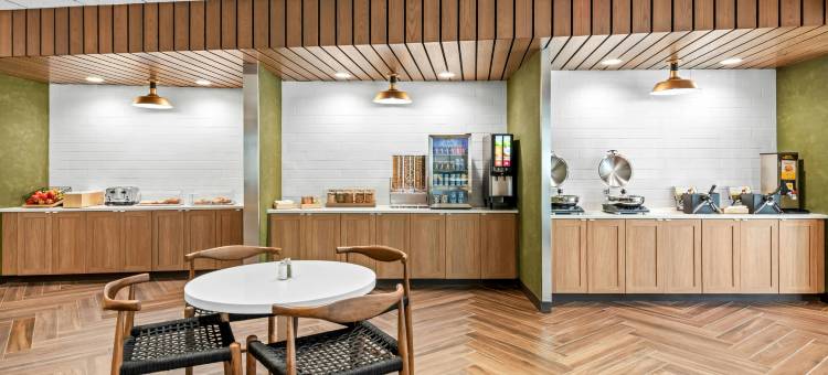 恩波里亚万豪国际万枫酒店及套房(Fairfield by Marriott Inn & Suites Emporia)图片