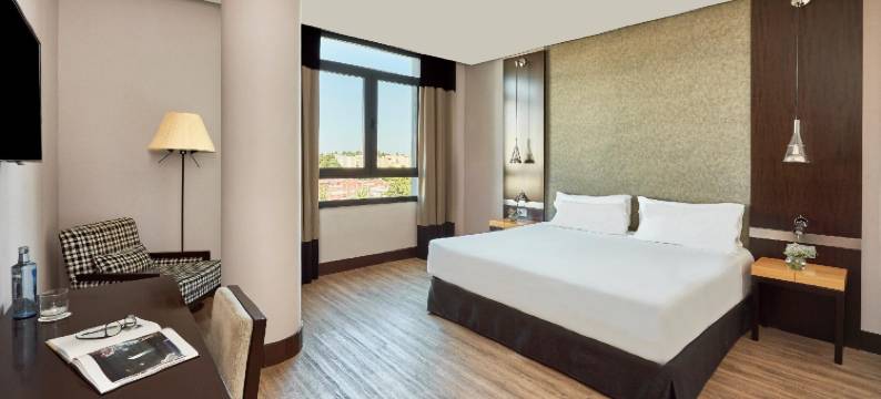 NH阿维尼达赫雷斯酒店(NH Avenida Jerez)图片