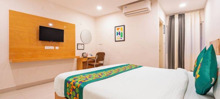 Treebo Living Tree，位于Khairatabad地铁对面(Treebo Living Tree Opposite Khairatabad Metro)图片