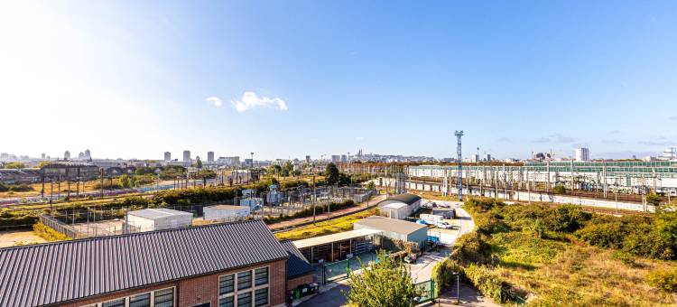 GuestReady - 圣心大教堂景观温馨公寓(GuestReady - Cosy Flat with a View of Sacré-Coeur)图片