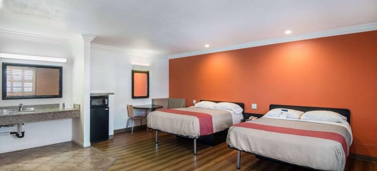 Motel 6洛米塔，加利福尼亚(Motel 6 Lomita, CA)图片