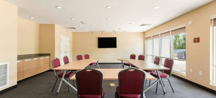 格林斯伯勒体育馆区万豪TownePlace Suites酒店(TownePlace Suites Greensboro Coliseum Area)图片