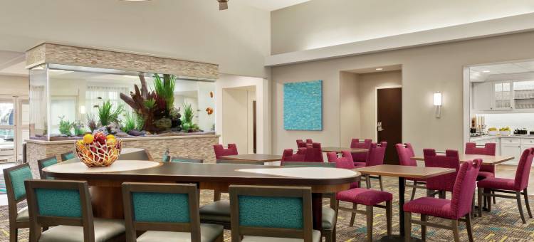 迈尔斯堡机场Homewood套房酒店(Homewood Suites by Hilton Fort Myers Airport/FGCU)图片