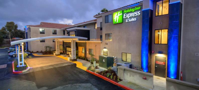 卡尔斯巴德海滩智选假日套房酒店(Holiday Inn Express & Suites CARLSBAD BEACH by IHG)图片