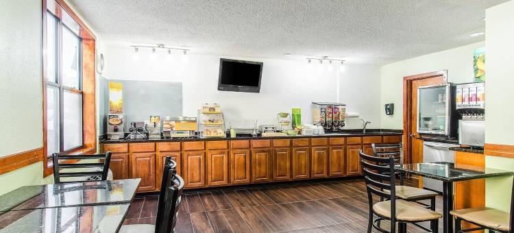 Red Roof Inn & Suites Middleborough图片