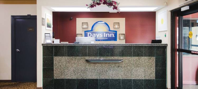 罗森伯格温德姆戴斯酒店(Days Inn by Wyndham Rosenberg)图片