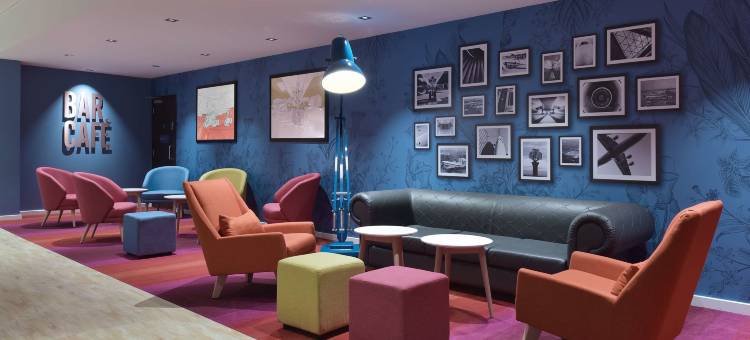 盖威克机场市中心旅屋酒店(Travelodge Gatwick Airport Central)图片