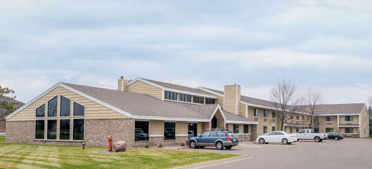 巴克斯特布雷纳德区戴斯套房酒店(Days Inn & Suites by Wyndham Baxter Brainerd Area)图片