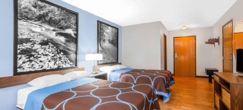 奥尼昂塔-库珀斯敦速8酒店(Super 8 by Wyndham Oneonta/Cooperstown)图片