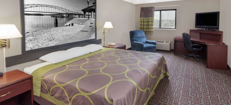 马斯卡廷温德姆速8酒店(Super 8 by Wyndham Muscatine)图片