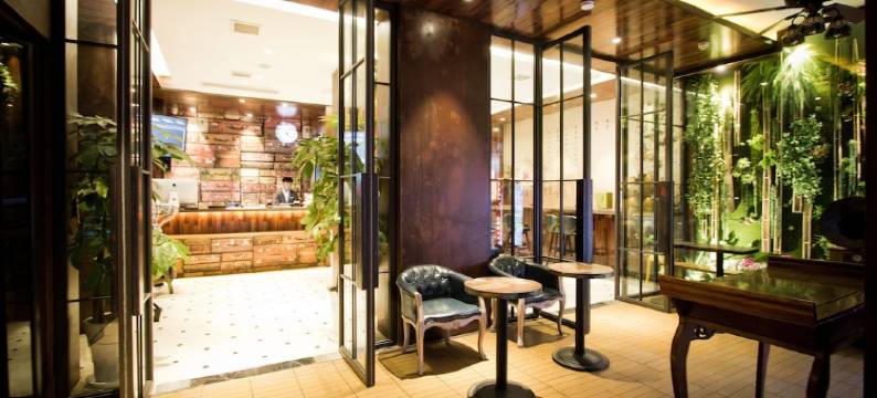 民国酒店(青岛火车站栈桥店)图片