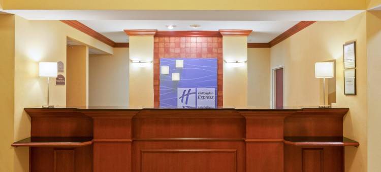 智选假日套房酒店坦帕展览会场娱乐场by IHG(Holiday Inn Express & Suites Tampa-Fairgrounds-Casino)图片