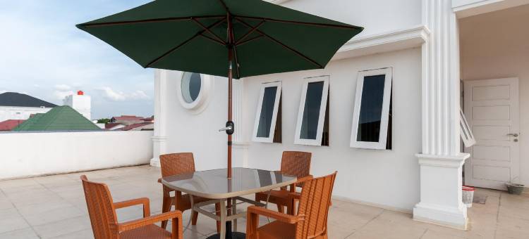 棉兰UISU附近红多兹酒店(RedDoorz Near Uisu Teladan Medan)图片