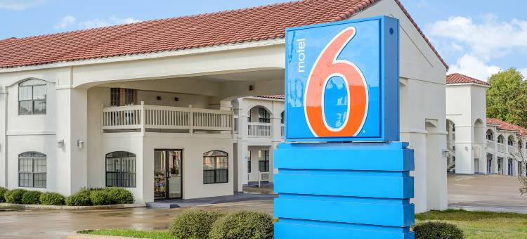 德克萨斯坎顿 6 号汽车旅馆(Motel 6 Canton, TX)图片