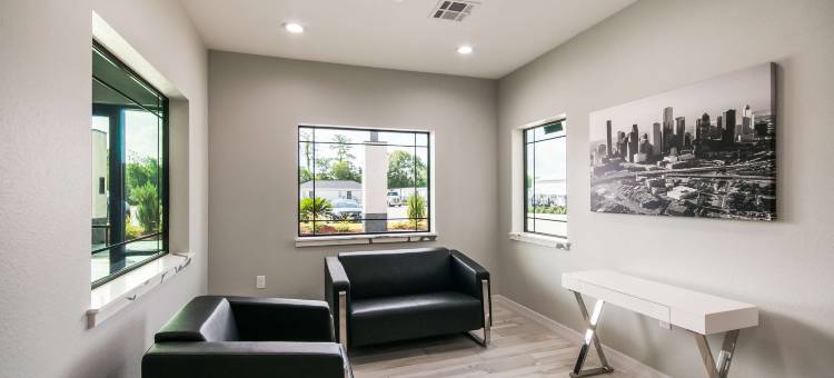 休斯顿东北I-610美洲佳价套房酒店(Americas Best Value Inn and Suites Northeast Houston I610)图片