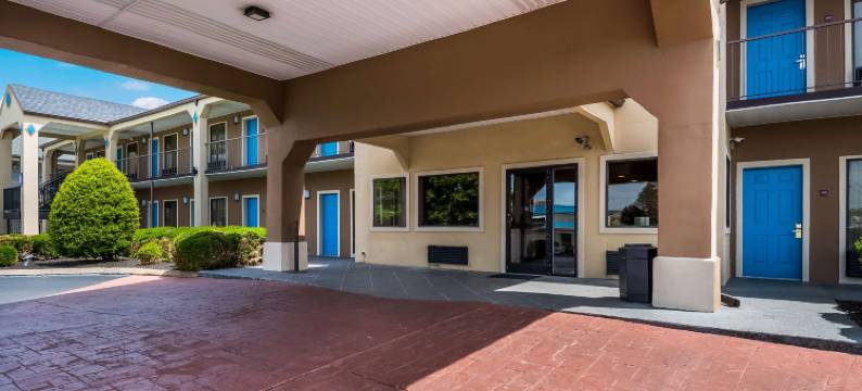 杰克逊贝斯特韦斯特SureStay Plus酒店(SureStay Plus Hotel by Best Western Jackson)图片