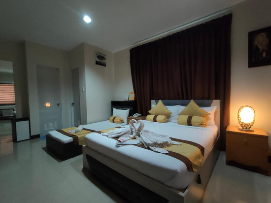 杜利短居之家酒店