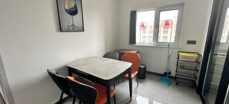 美丽云龙湖sunny公寓(卧牛山路分店)图片