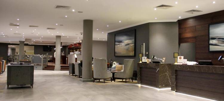 斯温顿希尔顿逸林酒店(DoubleTree by Hilton Swindon)图片