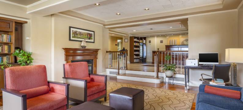 美茵斯坦套房酒店福克斯波罗-曼斯菲尔德(MainStay Suites Foxboro - Mansfield)图片