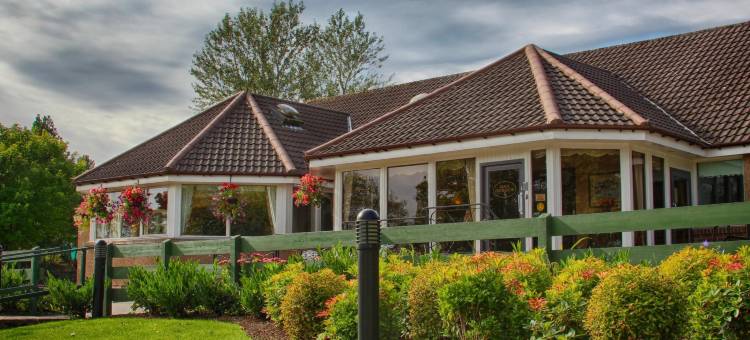 指南针酒店集团-斯特拉斯本酒店因弗鲁里(Strathburn Hotel Inverurie by Compass Hospitality)图片