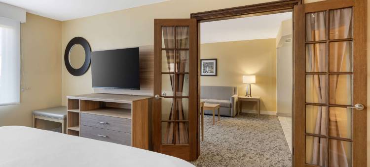 格伦维尤 - 芝加哥郊区贝斯特韦斯特套房酒店(Best Western Glenview Inn-Chicagoland Inn and Suites)图片