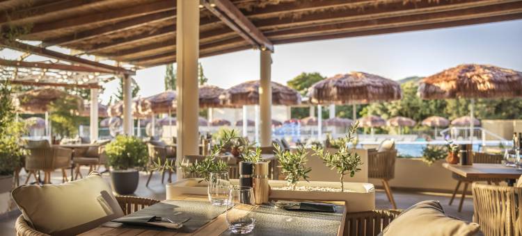 瓦拉马尔蒂雷纳酒店(Valamar Tirena Hotel)图片