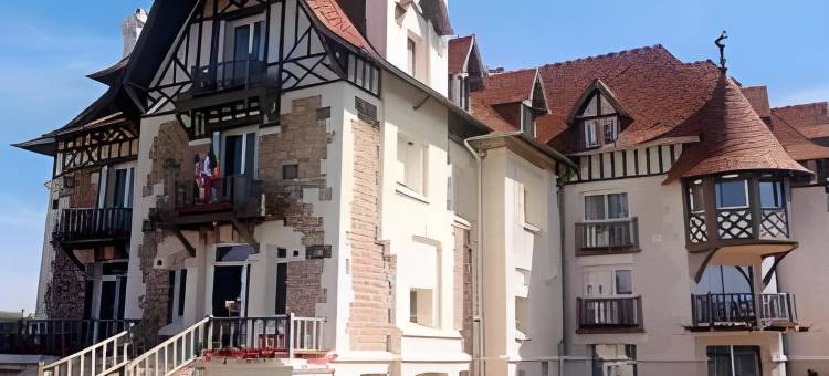 奥吉瓦尔别墅酒店及水疗中心(Villa Augeval Hôtel de Charme & Spa)图片