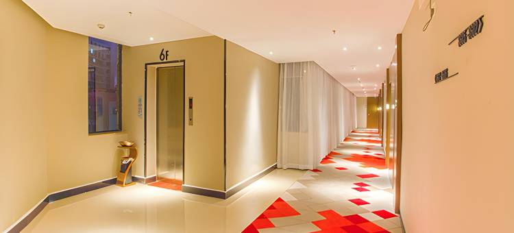 柏曼酒店(贺州灵峰广场店)图片