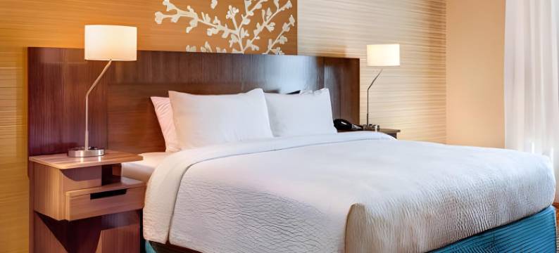 万枫酒店及套房苏瀑机场(Fairfield Inn & Suites Sioux Falls Airport)图片