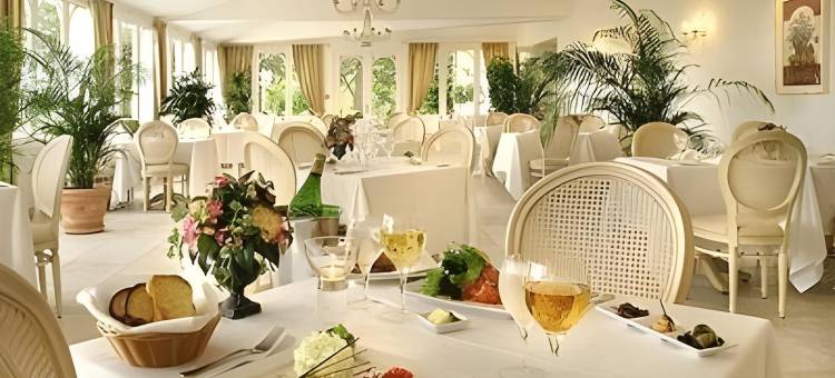 弗勒雷酒店 & 餐厅(Logis le Fleuray)图片