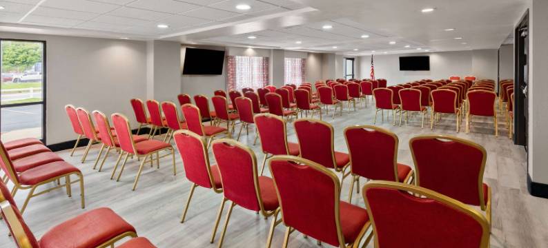 纳什维尔古德利茨维尔拉昆塔温德姆套房酒店(La Quinta Inn & Suites by Wyndham Goodlettsville - Nashville)图片