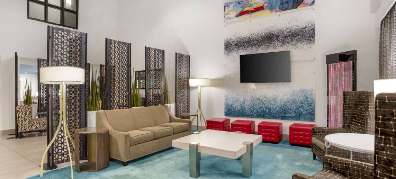 代弗尼贝斯特韦斯特优质套房酒店(Best Western Plus Daphne Inn  Suites)图片