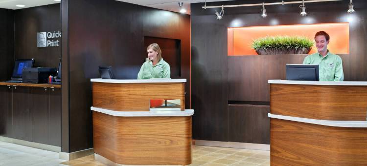 诺克斯维尔锡特布拉夫万怡酒店(Courtyard Knoxville Cedar Bluff)图片