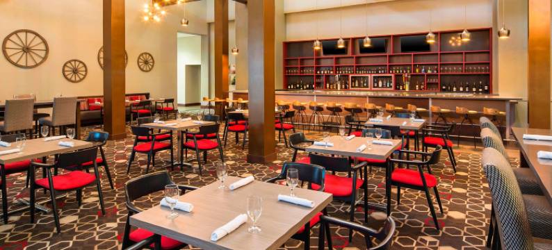 本顿维尔福朋喜来登酒店(Four Points by Sheraton Bentonville)图片