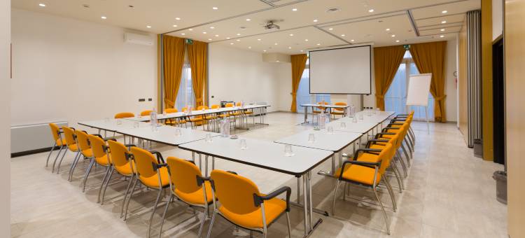 UNA HOTELS Cesena Nord(UNA HOTELS Cesena Nord)图片