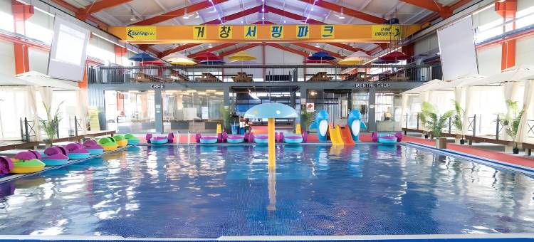居昌冲浪公园酒店(Geochang Surfing Park Resort & Glamping)图片