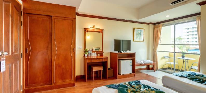 乔姆辛华欣酒店(Chomsin Hua Hin)图片