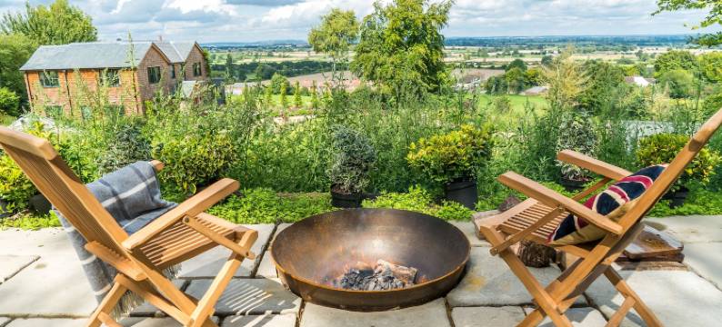 三匕首酒店(The Three Daggers)图片