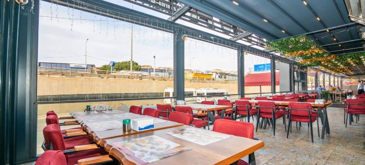 216站盖布泽套房(216 Station Suite Gebze)图片